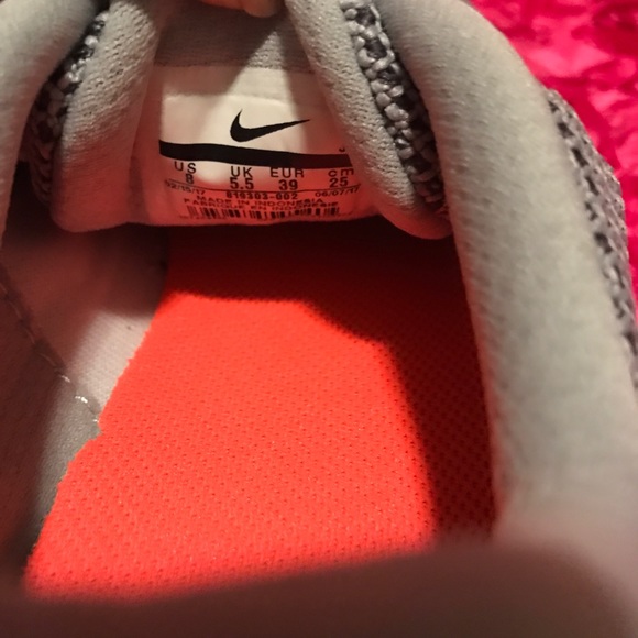 Nike Revolution 4 Women's Running Shoes - Picture 7 of 8